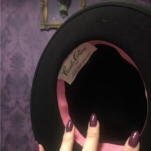 Frank Olive Black Hat